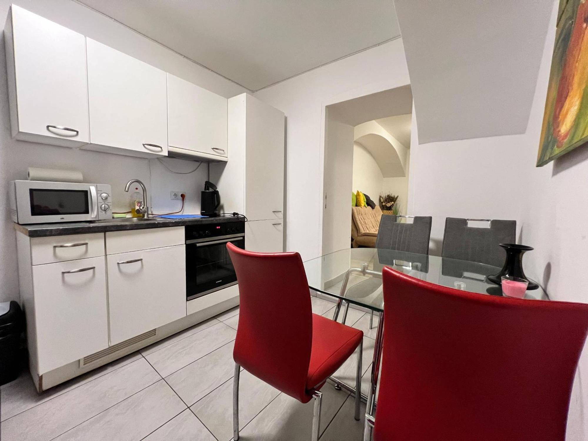 Brilliant Souterrain Apt. - Prater Amuesement Park Apartment *