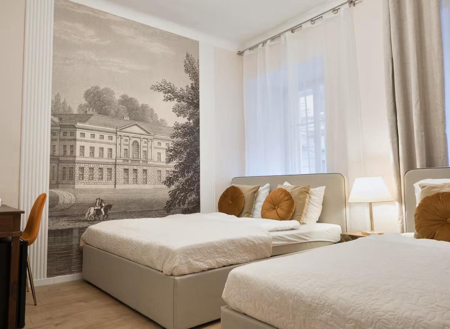 Hotel Very Apartments, 5 Min To Center, No Reception 3*