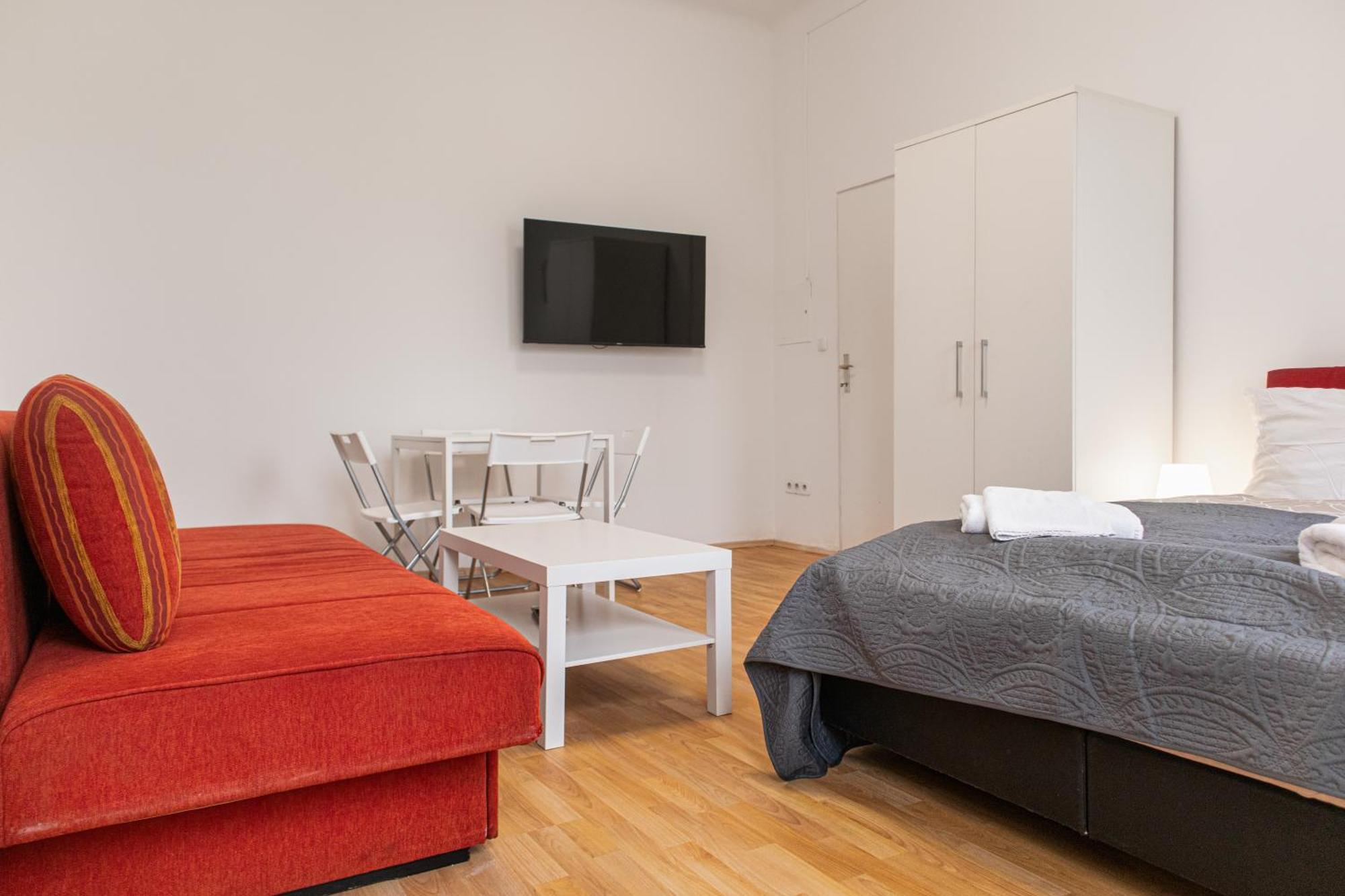 Homelike 2br Apt. @millenium Tower/danube River Vienna