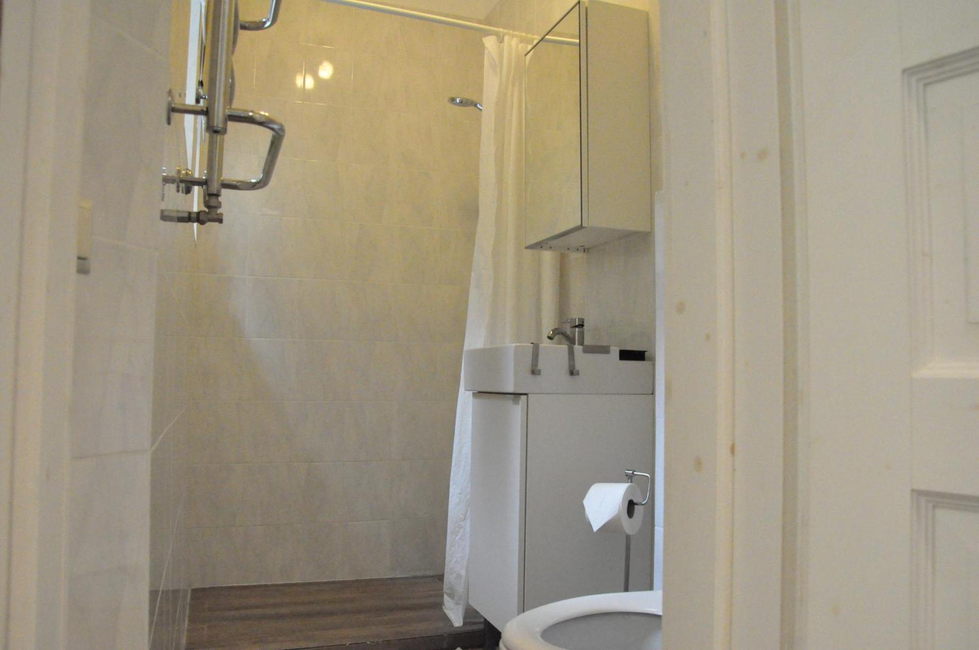 Holiday home House Near To Schoenbrunn - Free Parking - 24-7 Check In - 8 Person *