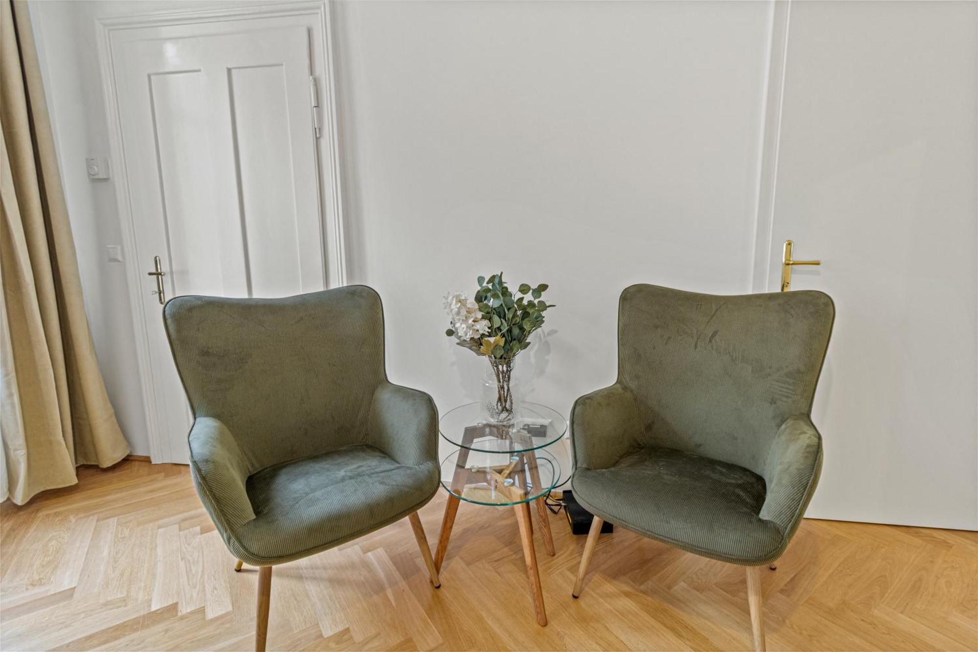Cozy - 4 Min U6 Josefstaedterstrasse *