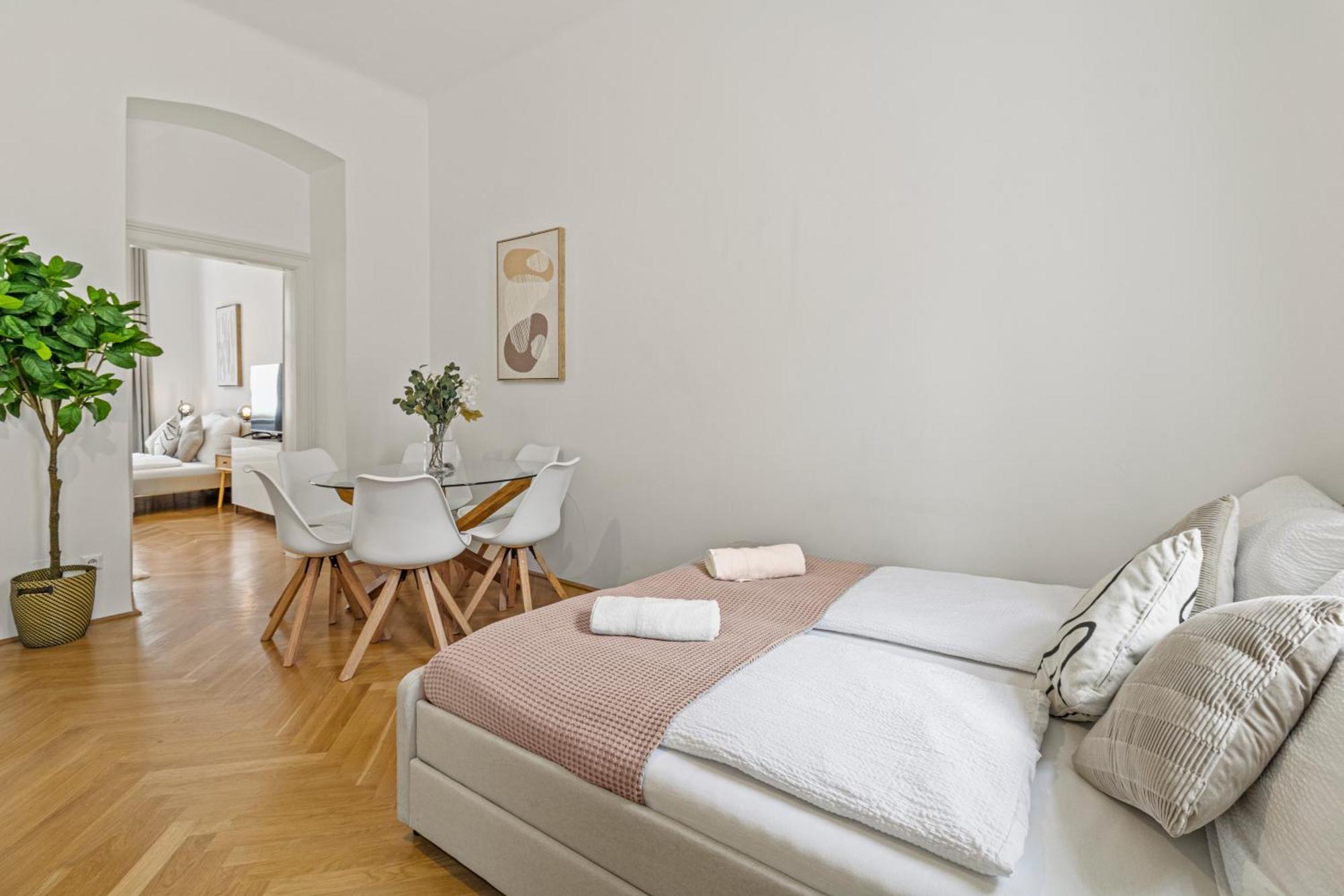 Cozy - 4 Min U6 Josefstaedterstrasse