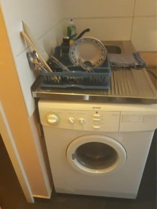 Apartment Simple 10 Minutes To Downtown *