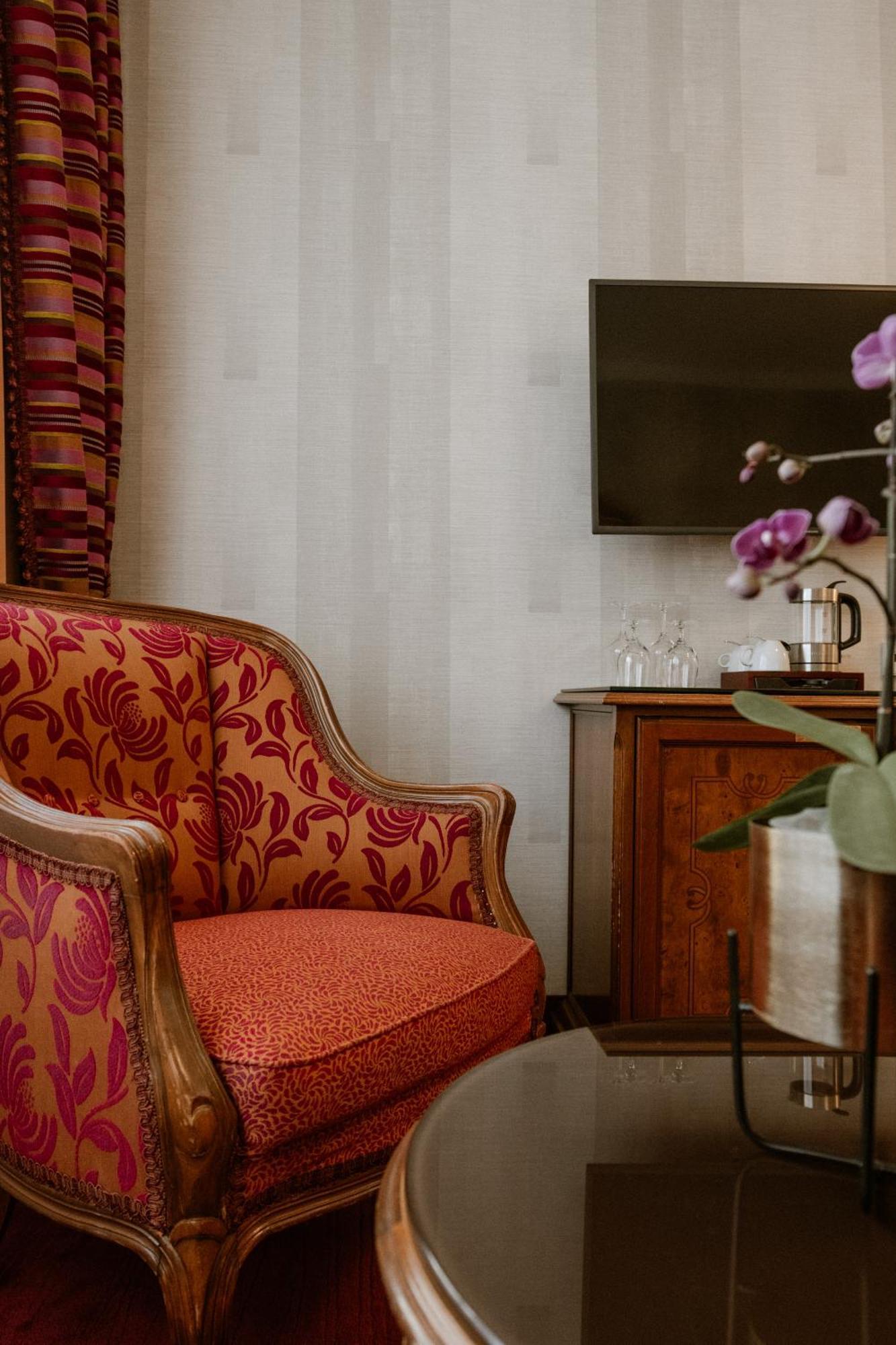 Hotel Stefanie - Vienna's Oldest 4*