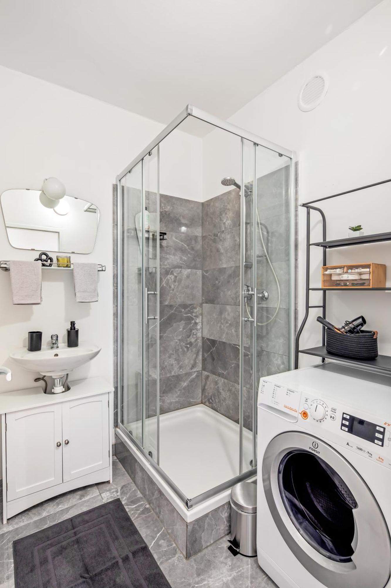 Modern Vintage Charme Apartment *