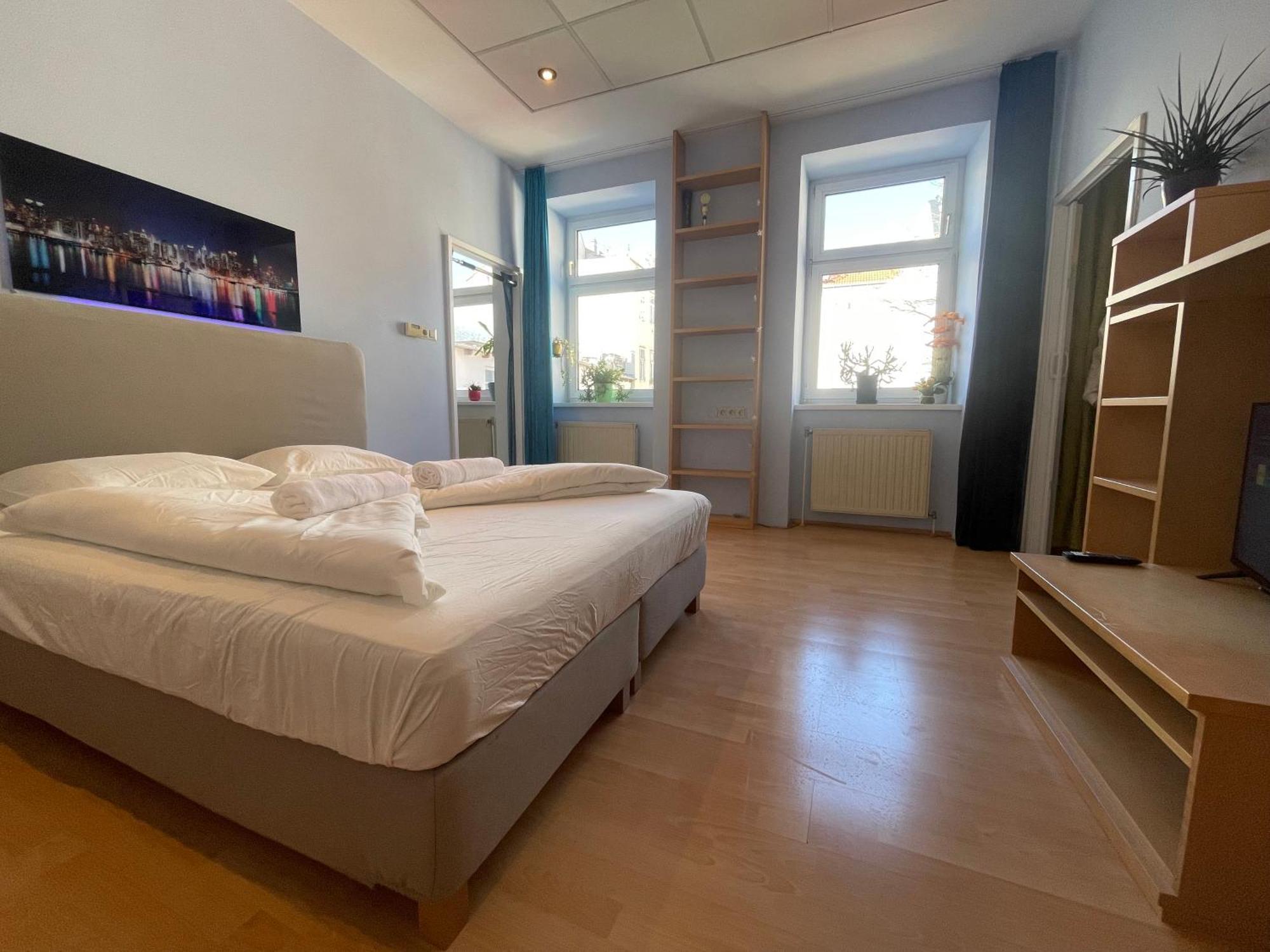 Two-room In Mariahilfer * Vienna