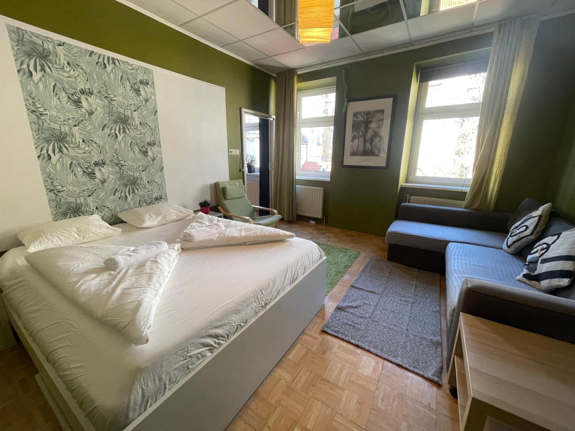 Two-room In Mariahilfer Apartment *