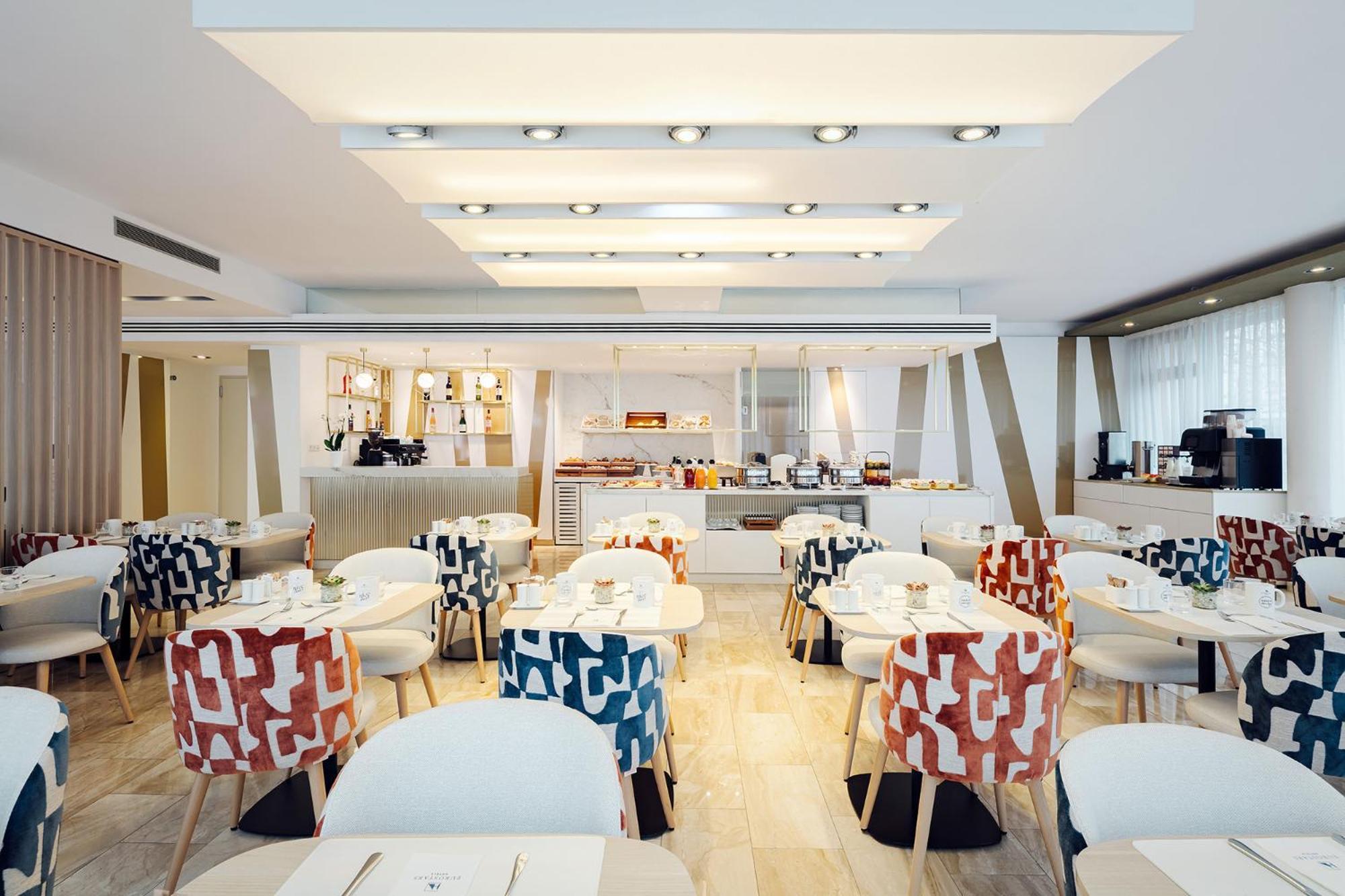 Eurostars Embassy Hotel 4*