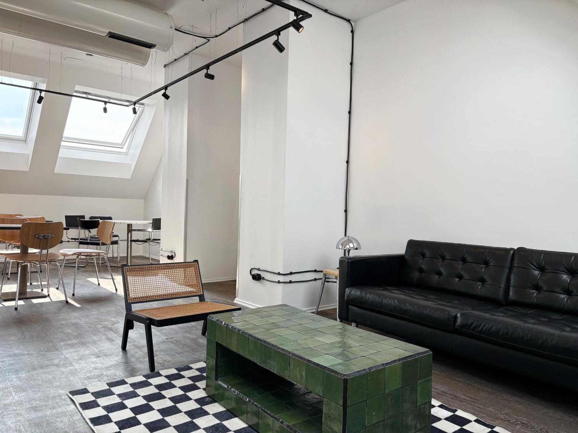 Hotel Design & Budget Schoenbrunn