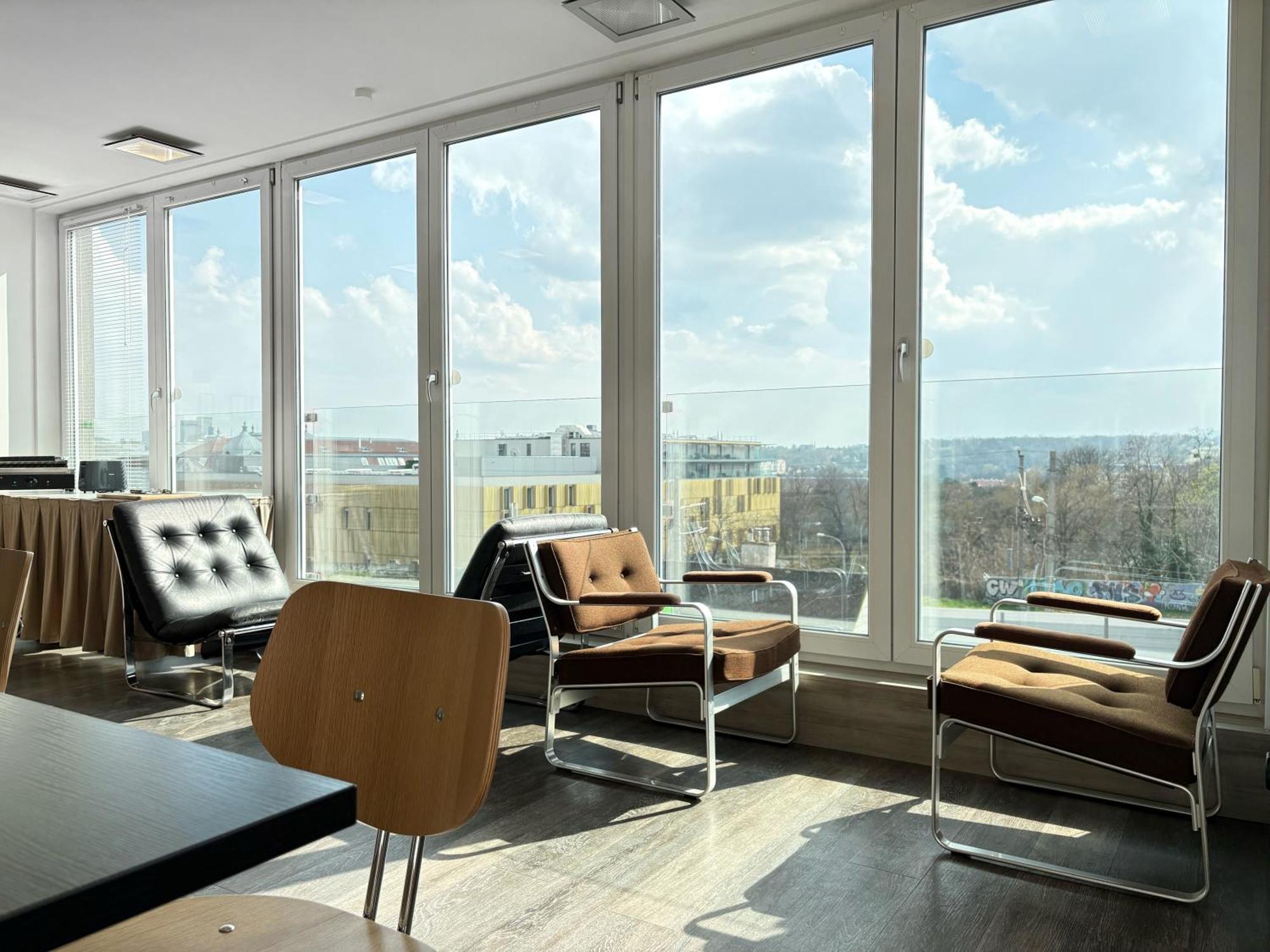 Design & Budget Schoenbrunn 3*