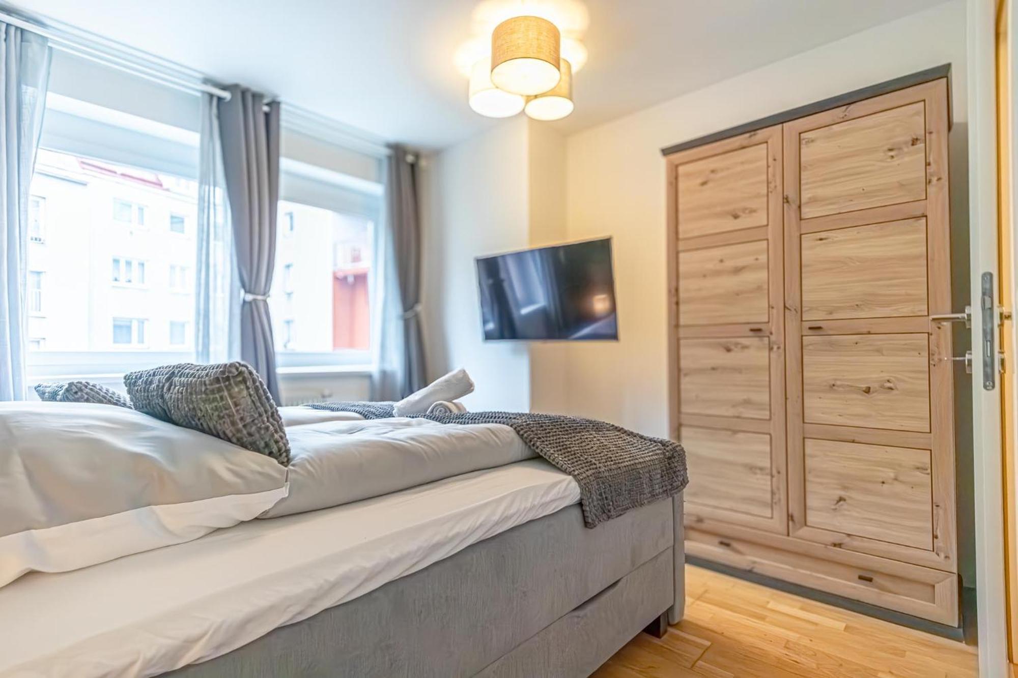 Apartment 9-min To Center, Comfy 1br And 1lr With Balcony