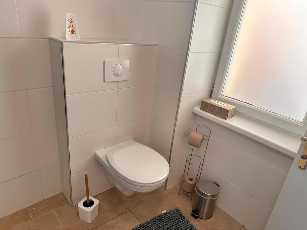 Full Premium - 2 Bedrooms For 5 People - Near Metro Holiday home *