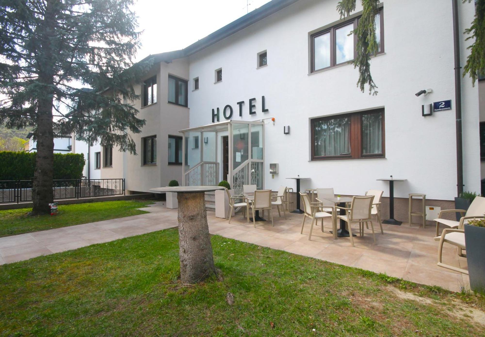 Altmann Hotel 3*