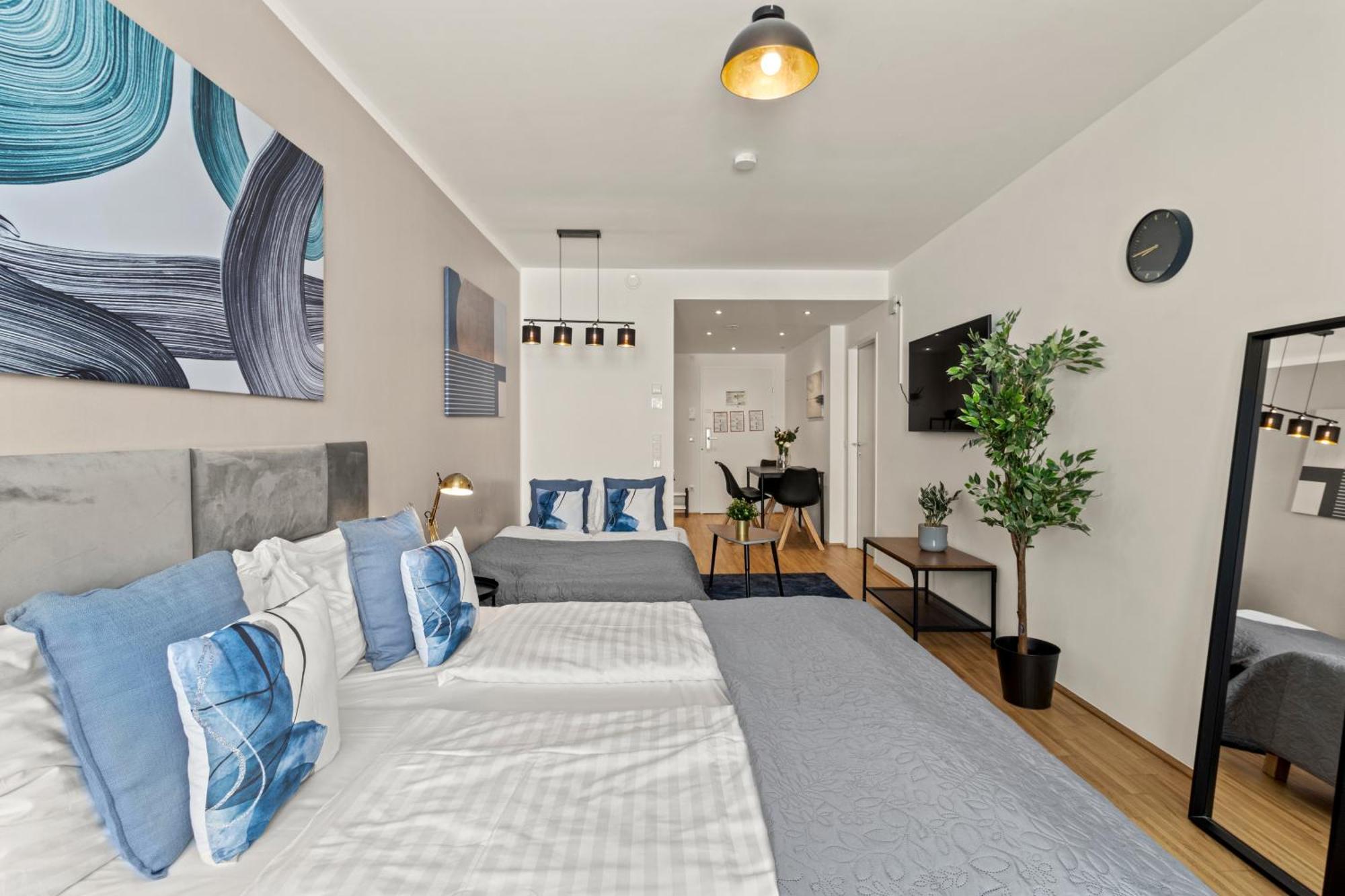 At Station I 3 Minutes To Shopping Street I High Speed Wifi Apartment Vienna