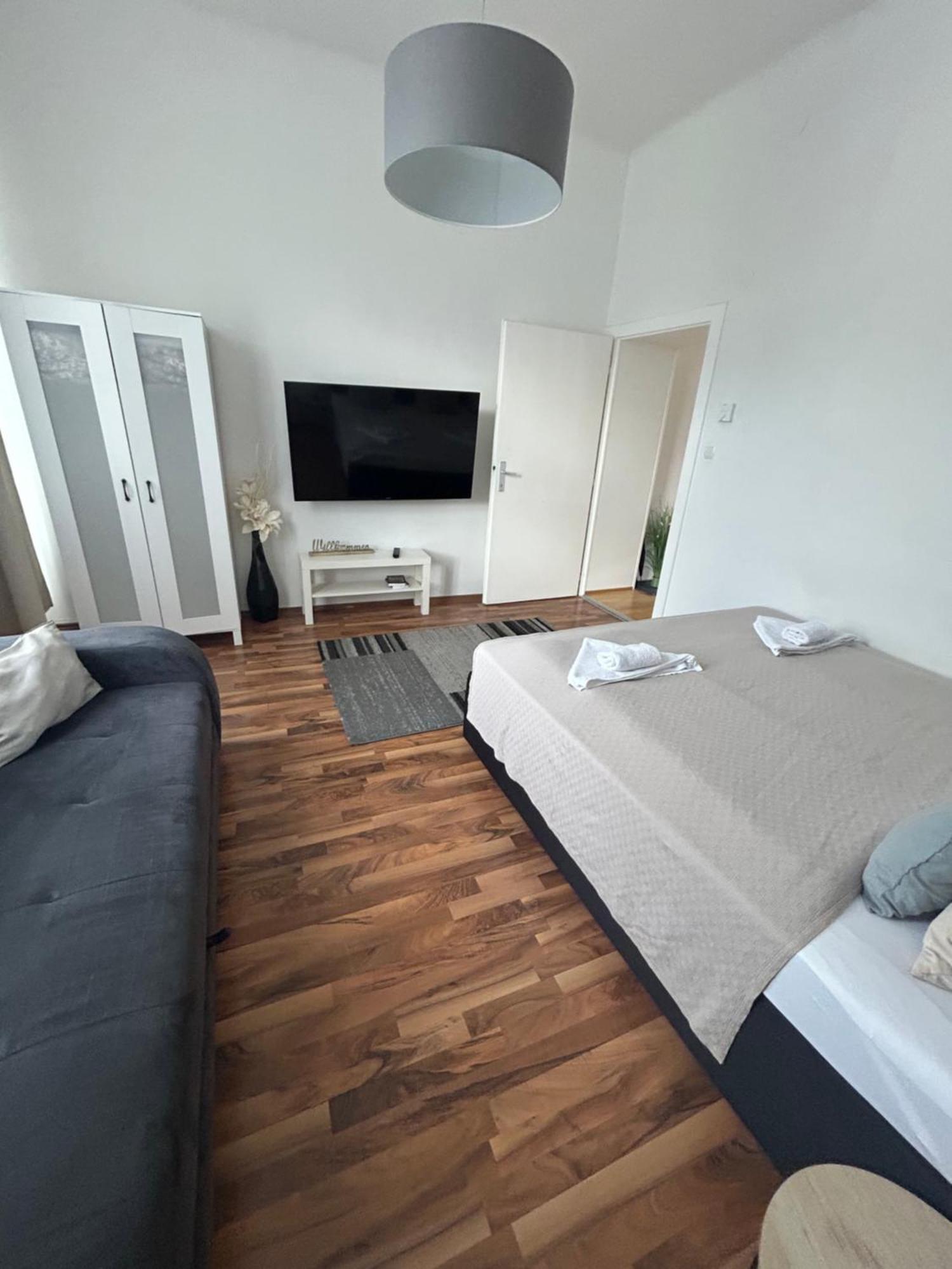 Paower Apartment *