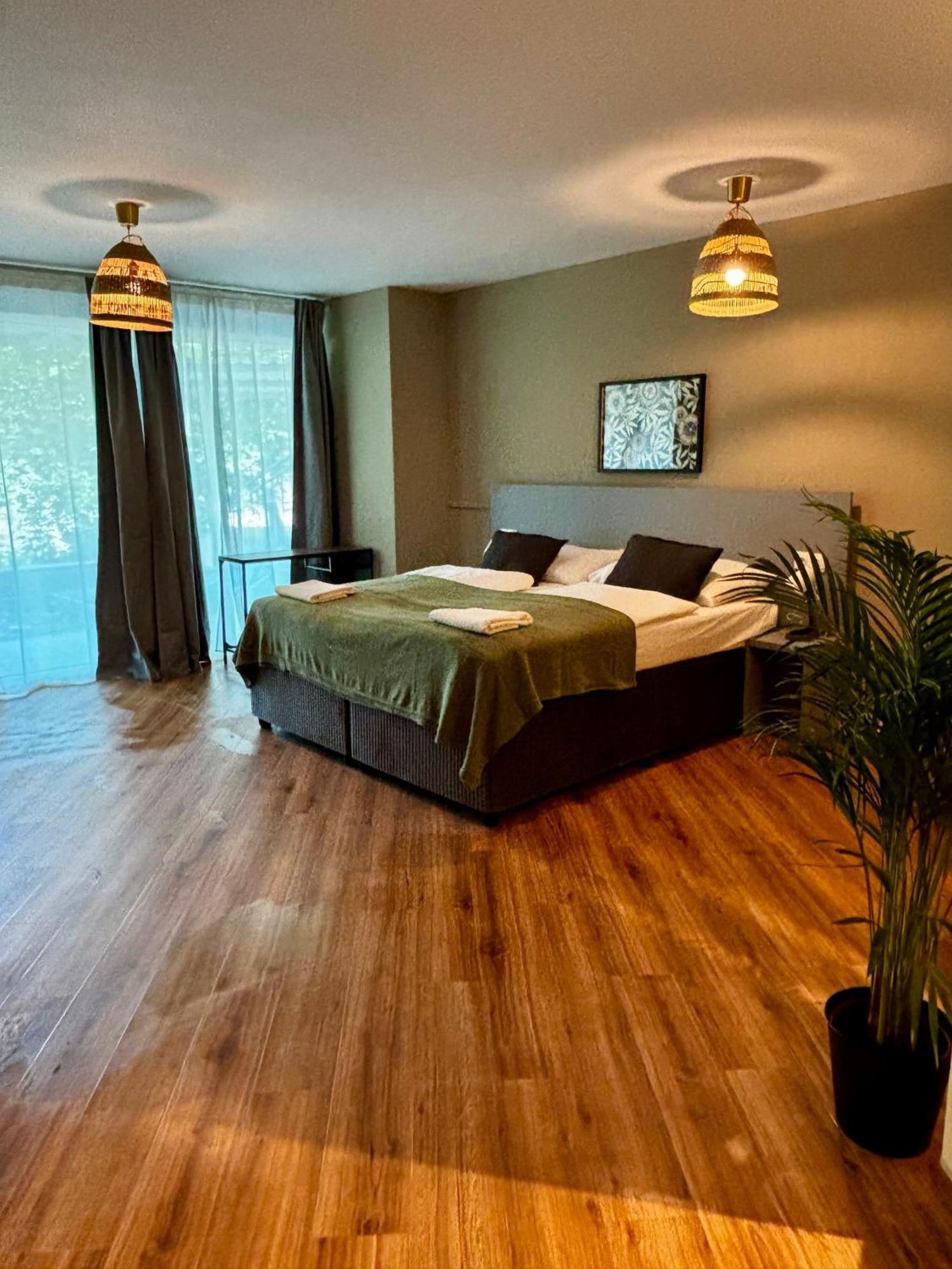 Nest * Viena