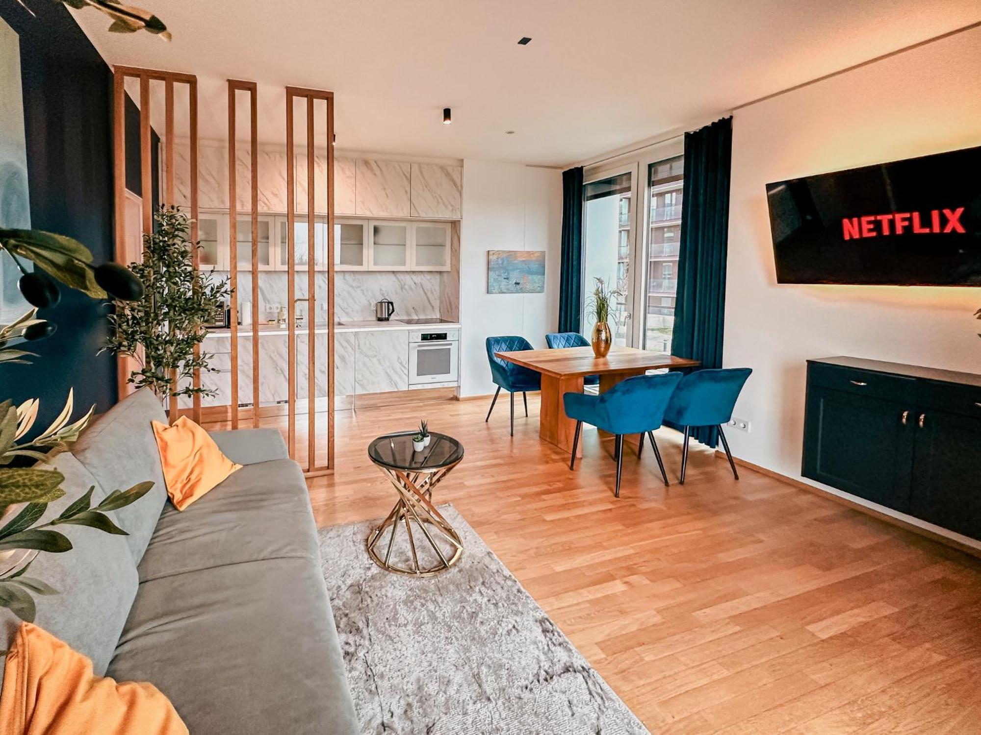Appartamento Kaiser Lodge With Rooftop Pool & Underground Car Park - An Alpenluxus Appartement, Vienna Vienna