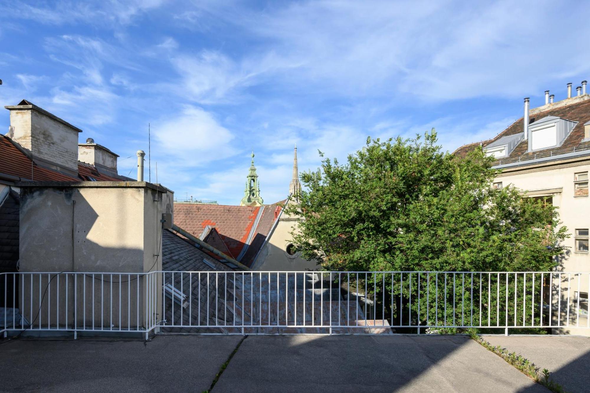Apartment Palais Palffy Suits *