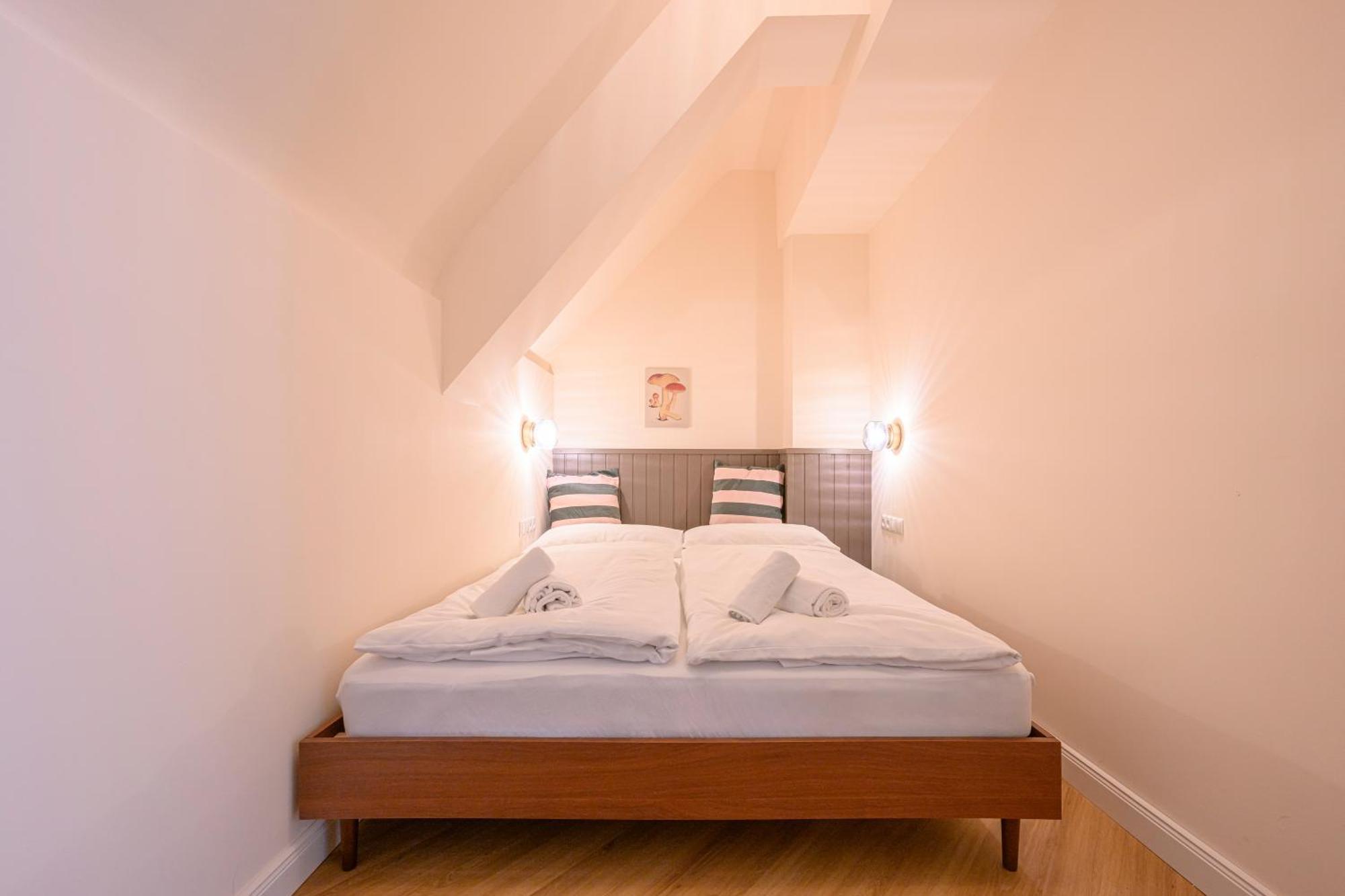 Apartment Palais Palffy Suits