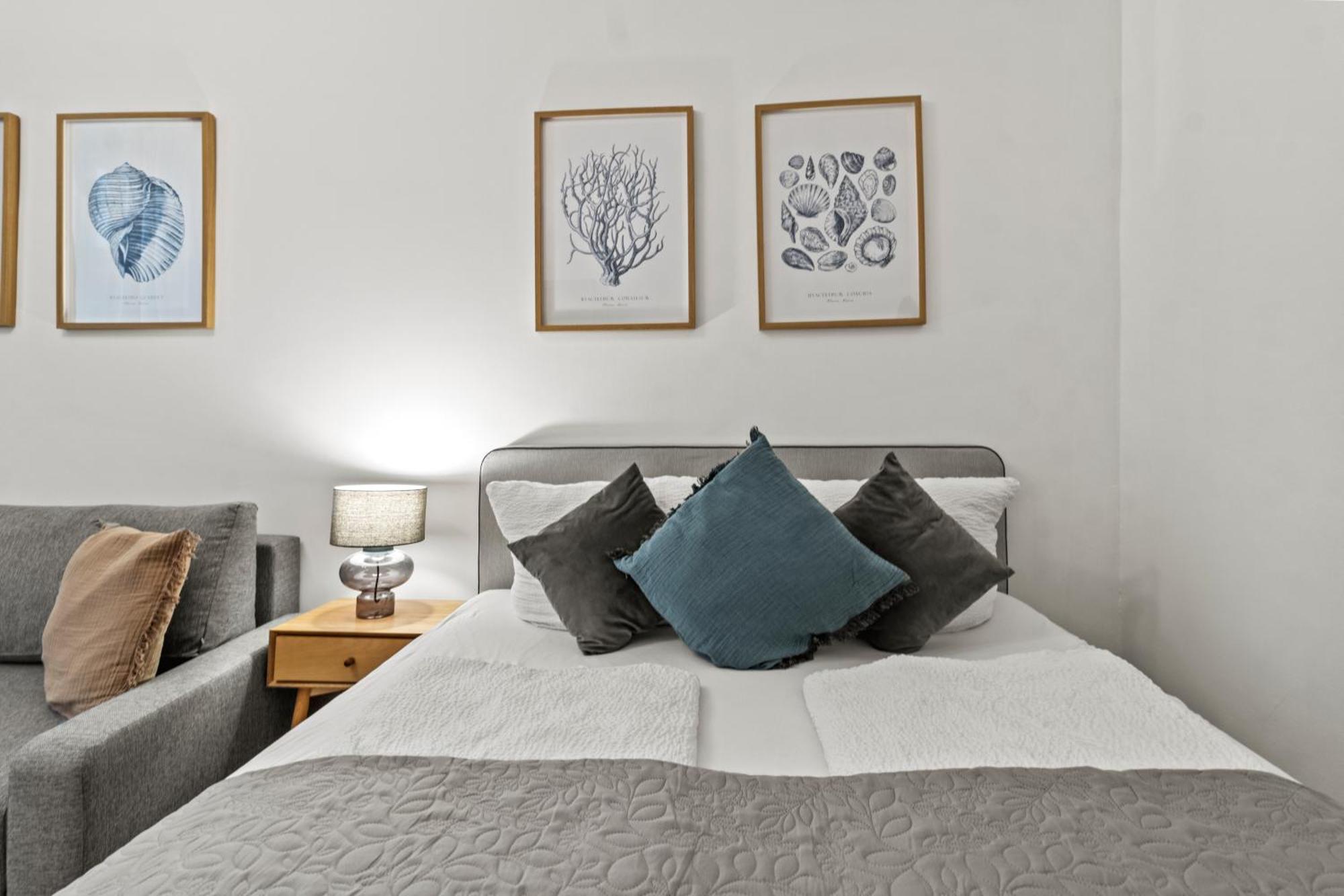 Central, 5 Min Walk To U4 Friedensbruecke * Viena
