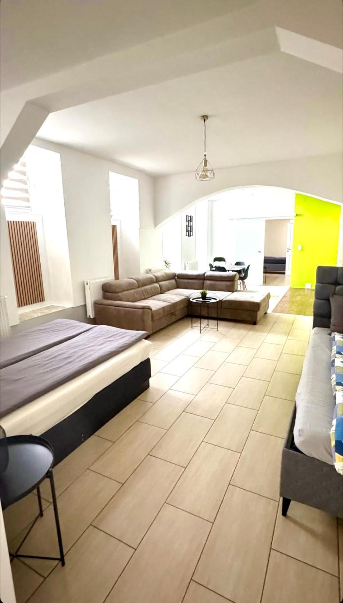 Centrally Located Included Netflix Apartamento Viena