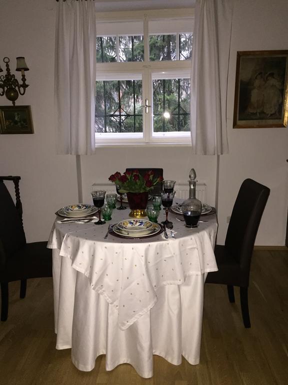 Exquisites Gartenapartment In Eleganter Jugendstilvilla Apartment