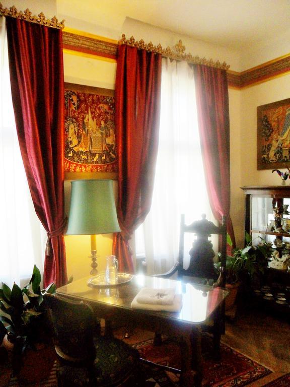 Guest house Luxury Near Castle Vienna