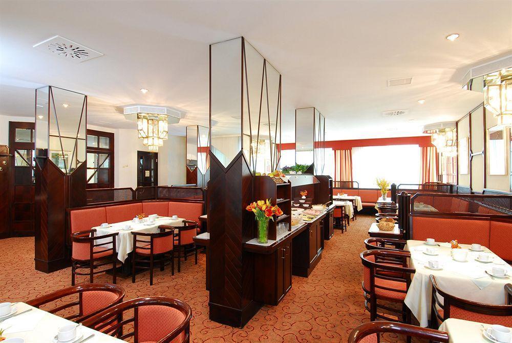 Mercure Raphael 4*