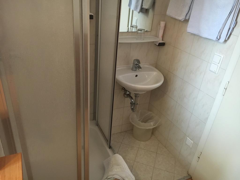 Hotel Ani 3*
