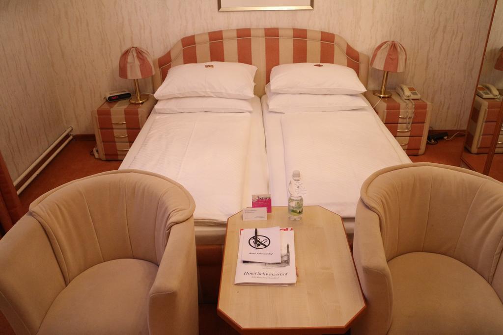 Hotel Schweizerhof 3*