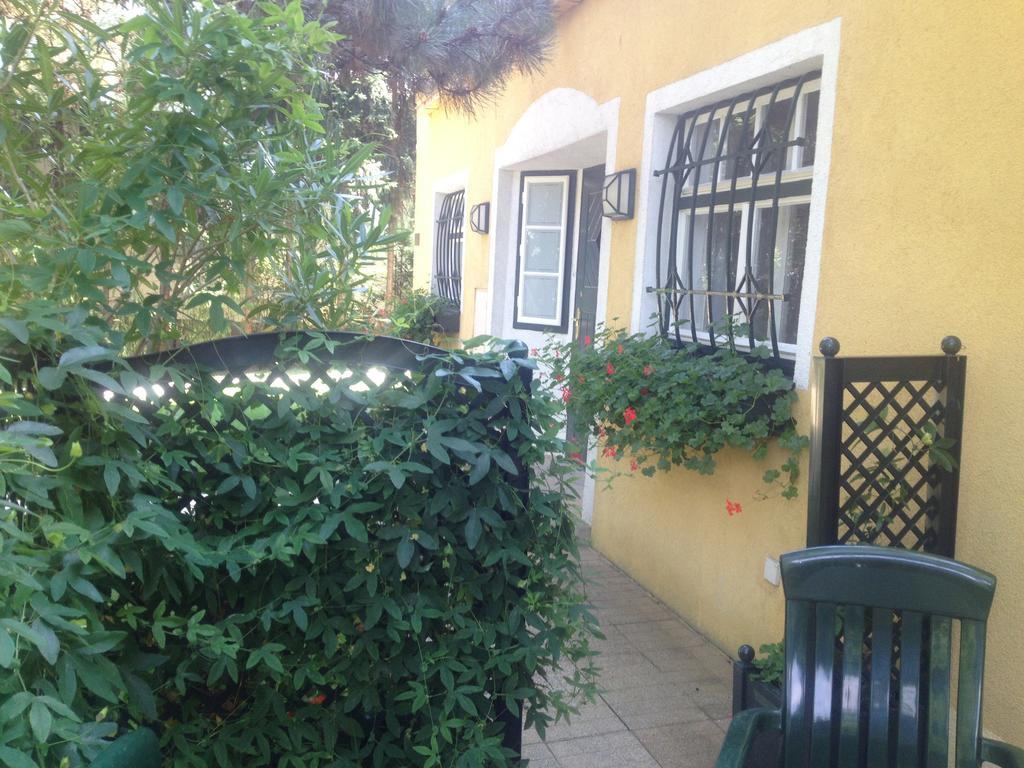 Exquisites Gartenapartment In Eleganter Jugendstilvilla Vienna