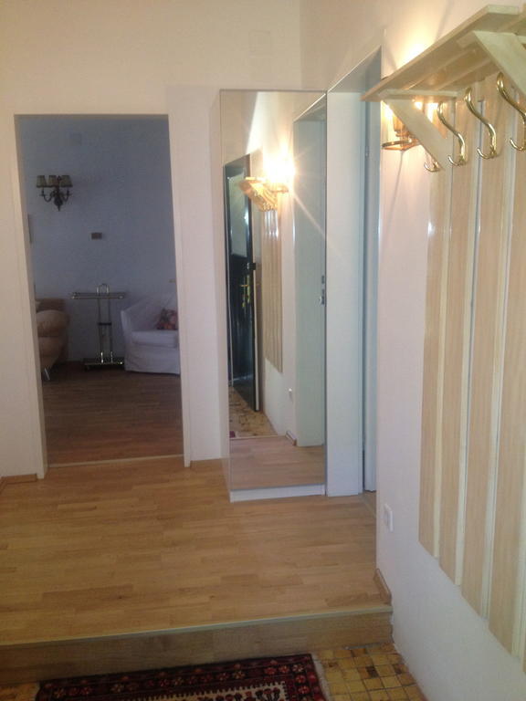 Apartment Exquisites Gartenapartment In Eleganter Jugendstilvilla Vienna