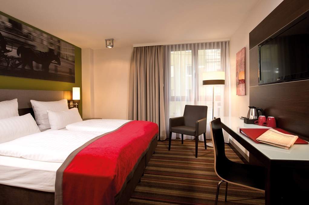 Hotel Leonardo Westbahnhof Vienna