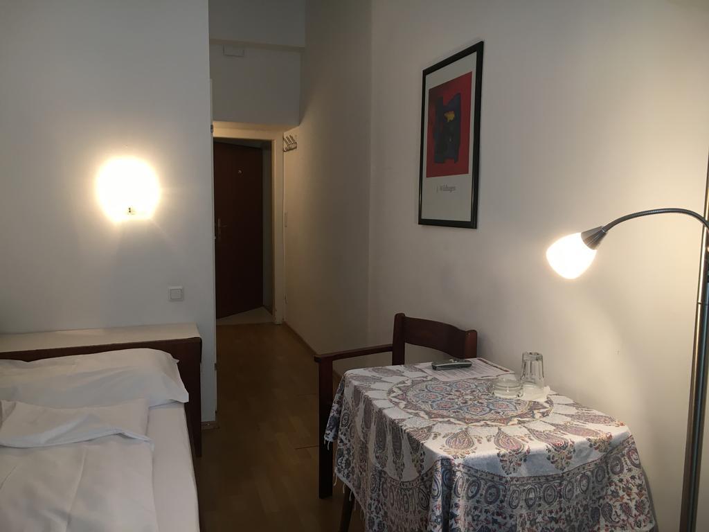 Hotel Ani-falstaff