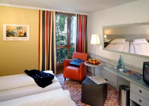 Hotel Leonardo Westbahnhof 4*