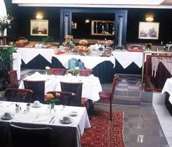 Hotel Arthotel Ana Gala 3*