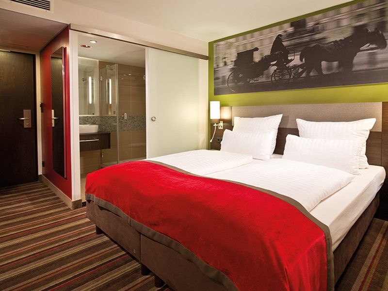 Leonardo Westbahnhof 4*