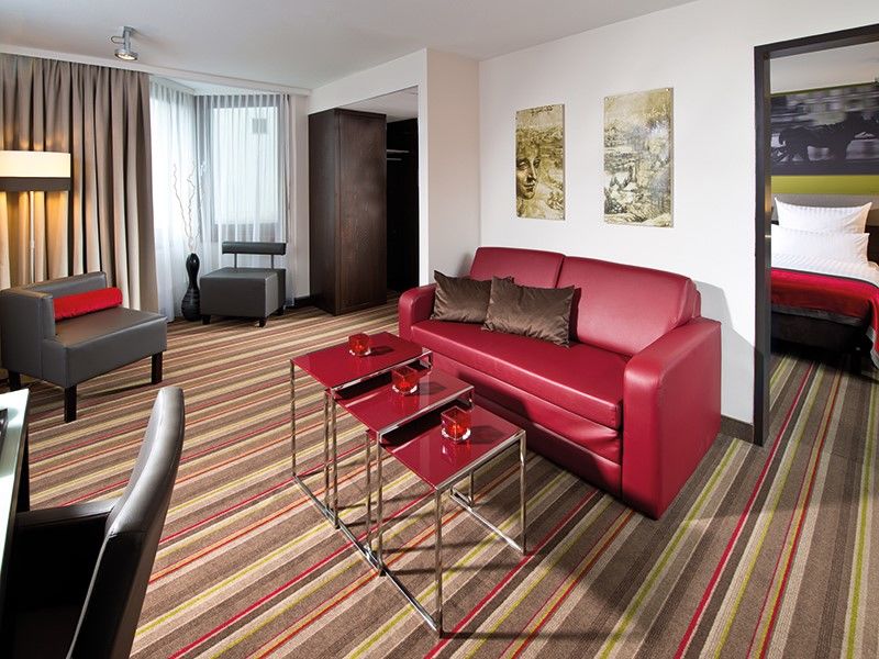 Leonardo Westbahnhof Hotel