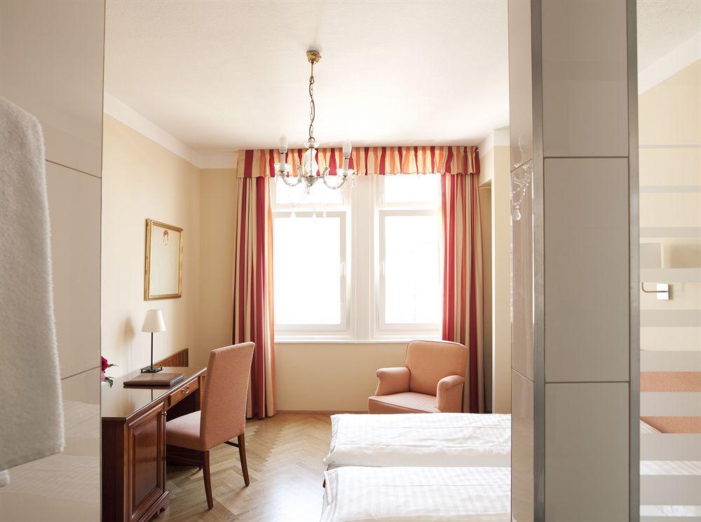 Shs Papageno Hotel