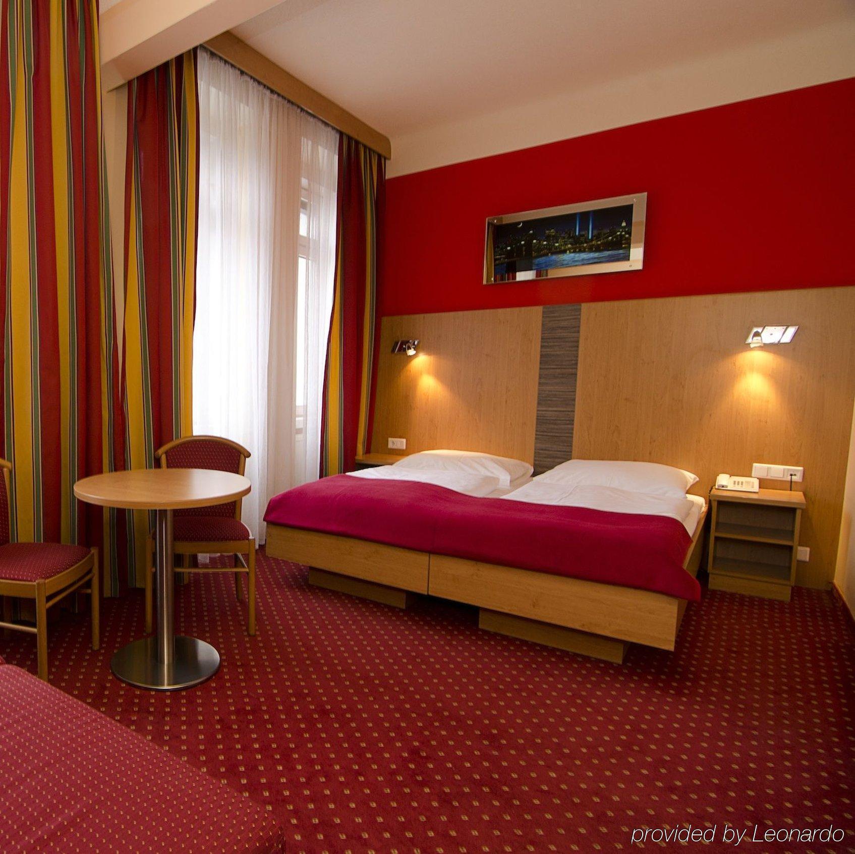 Cryston Hotel Vienna