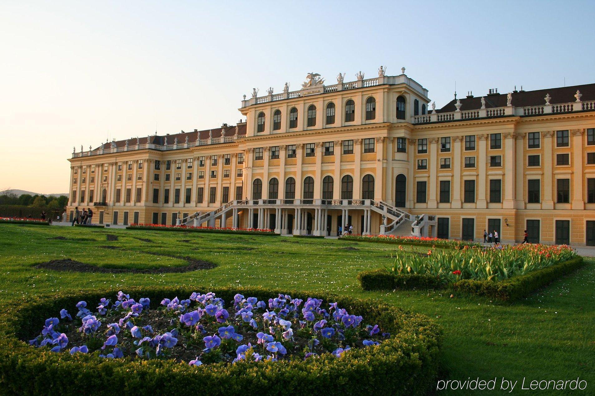 Cryston Hotel Vienna