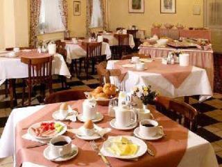 Graf Stadion Hotel Vienna