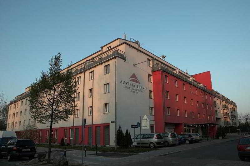 Arion Cityhotel & 24hours-apartment 4*