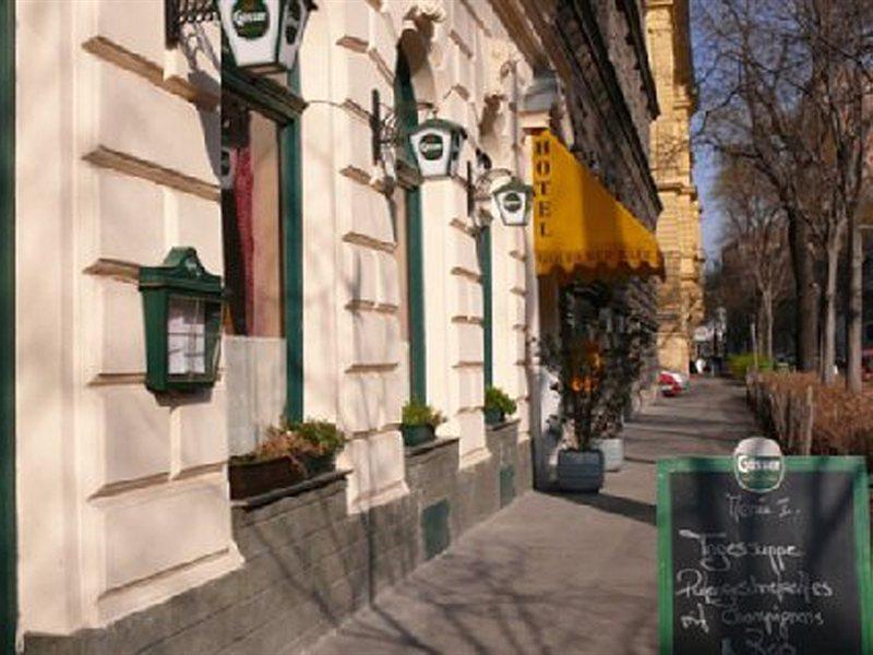 Hotel Riess - Self Check-in 3*