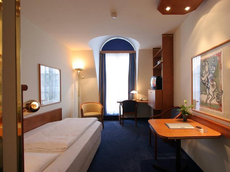 Aparthotel Living Kaiser Franz Joseph 4*