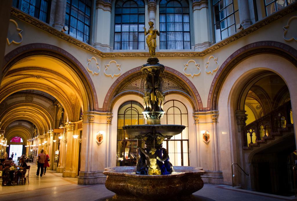 Strudlhof Hotel 4*