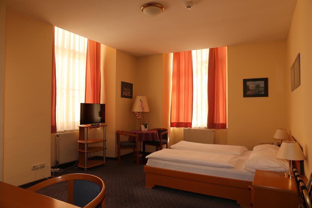 Very Apartments, 5 Min To Center, No Reception Vienna