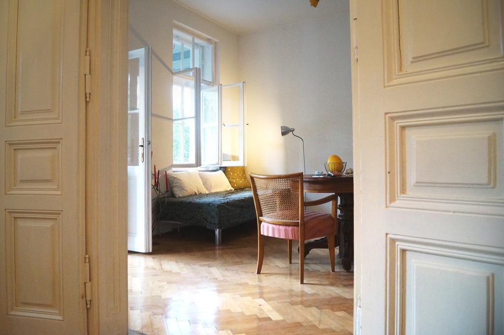 Apartment Das Schonbrunn Apartment! *