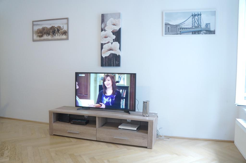 Apartment Apartment Vienna Vienna