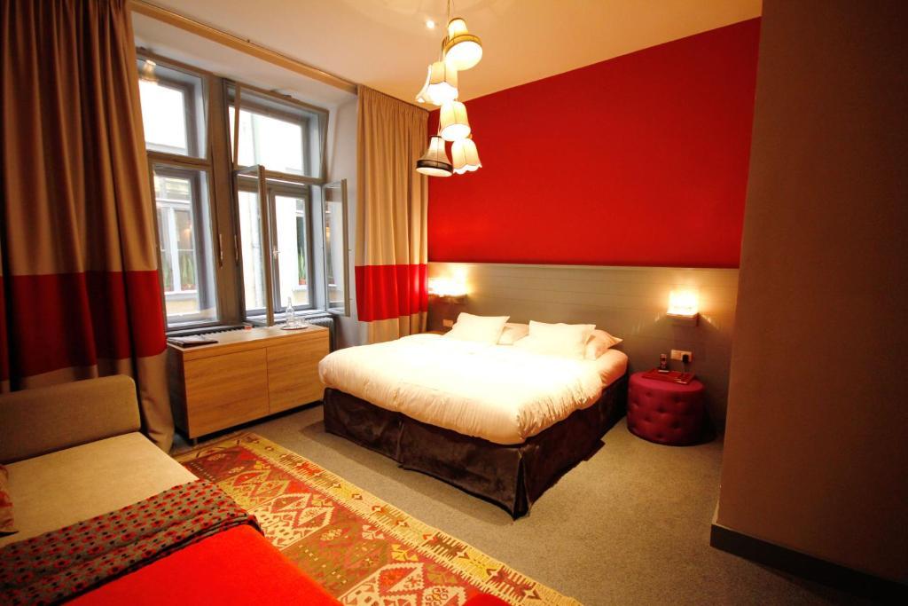 Saint Shermin & Champagne Hotel 4*
